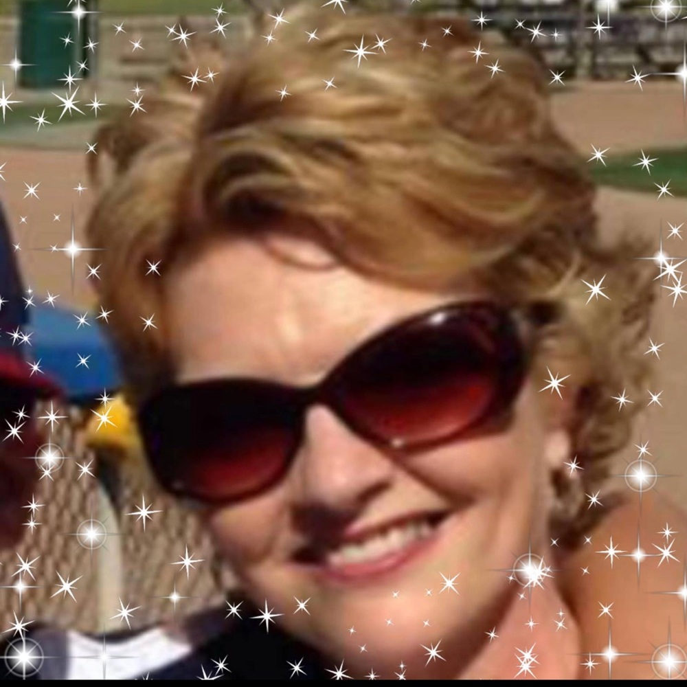 Meet your Posher 😷 Everything COVID19 free